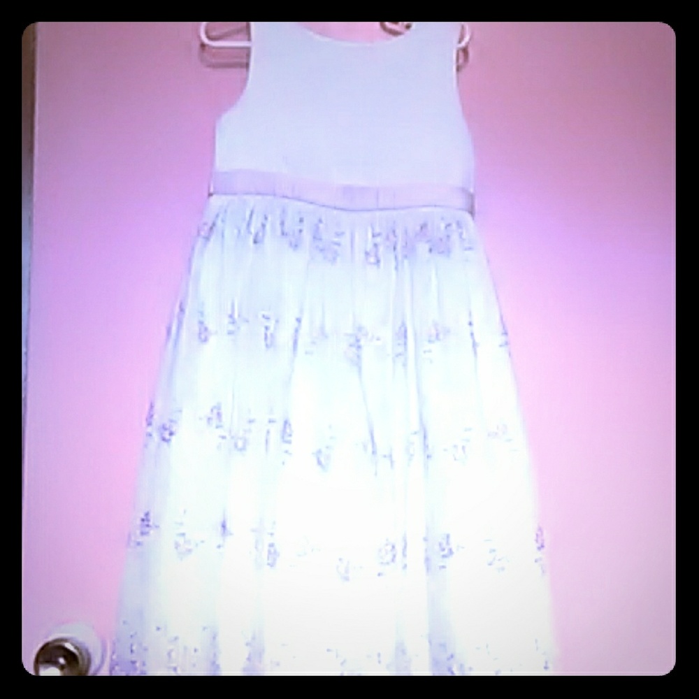 Girls dress